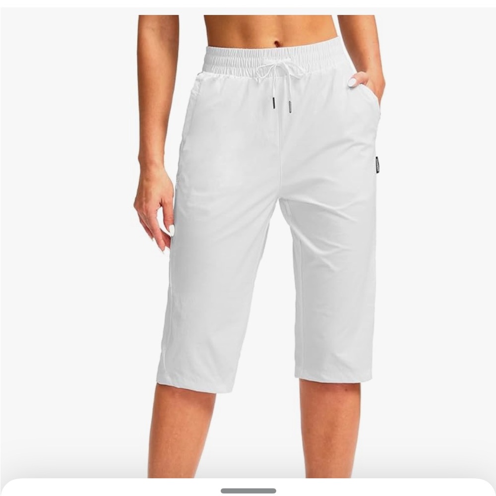 White Long Hiking Shorts with Pockets